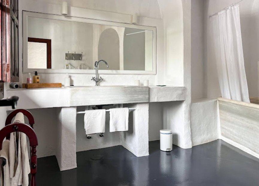 Resale - House - Finca - Cortijo - Estepona - Estepona Centro