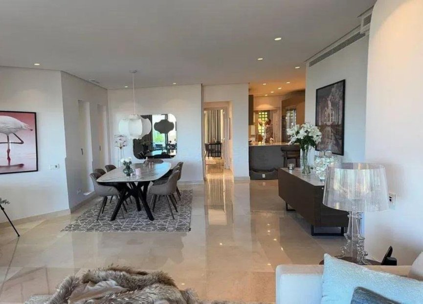 Resale - Apartment - Penthouse - Marbella - The Golden Mile