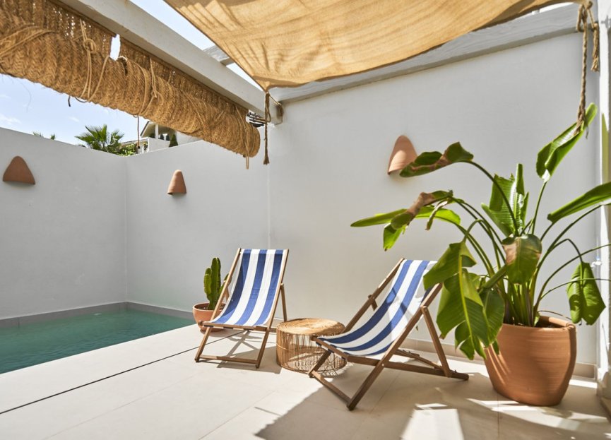 Resale - House - Townhouse - El Paraiso - El Paraíso