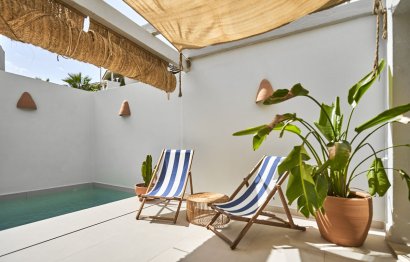 Resale - House - Townhouse - El Paraiso - El Paraíso