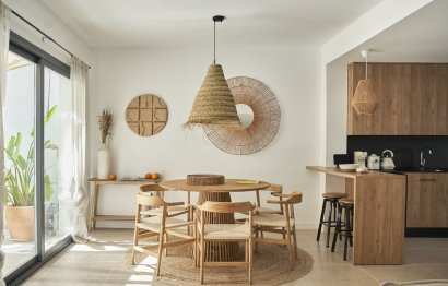 Resale - House - Townhouse - El Paraiso - El Paraíso