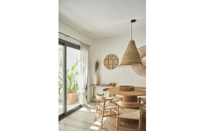 Resale - House - Townhouse - El Paraiso - El Paraíso