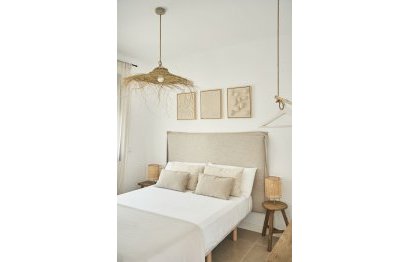 Resale - House - Townhouse - El Paraiso - El Paraíso