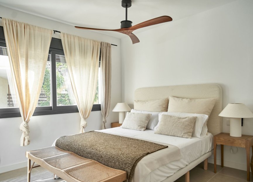 Resale - House - Townhouse - El Paraiso - El Paraíso