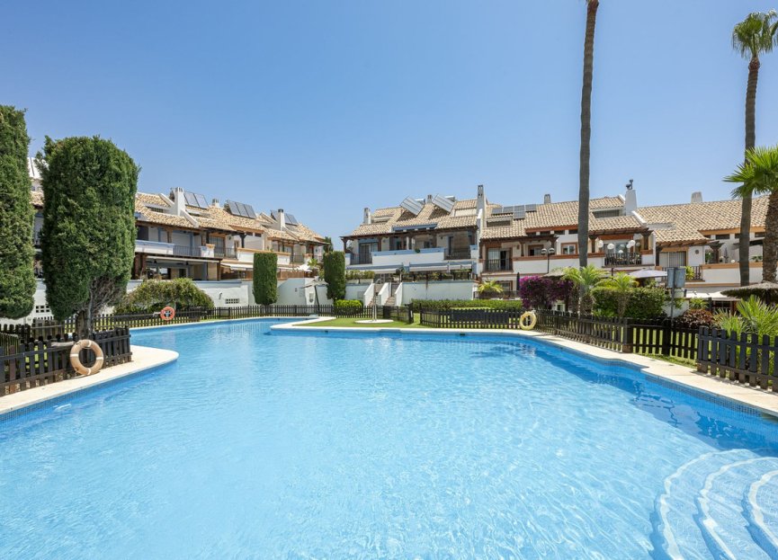Resale - House - Townhouse - Marbella - Marbella Centro