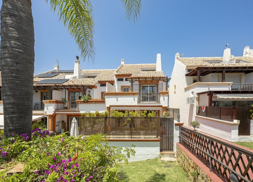 Resale - House - Townhouse - Marbella - Marbella Centro