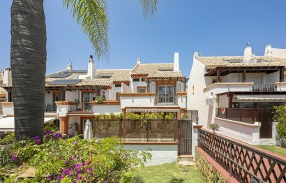 Resale - House - Townhouse - Marbella - Marbella Centro