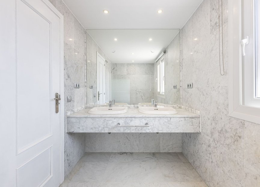 Resale - House - Townhouse - Marbella - Marbella Centro