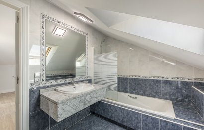 Resale - House - Townhouse - Marbella - Marbella Centro