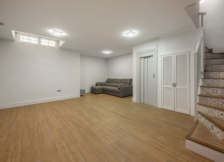 Resale - House - Townhouse - Marbella - Marbella Centro