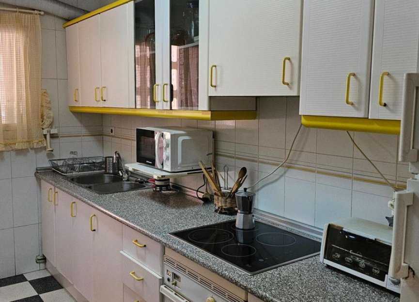 Resale - Apartment - Middle Floor Apartment - Fuengirola - Los Boliches