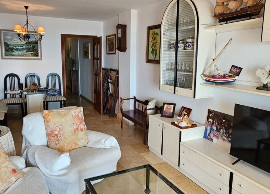 Resale - Apartment - Middle Floor Apartment - Fuengirola - Los Boliches