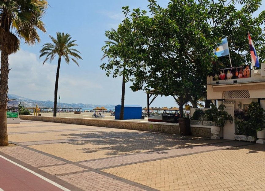 Resale - Apartment - Middle Floor Apartment - Fuengirola - Los Boliches