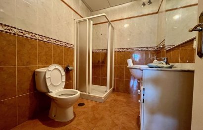 Resale - Ground floor apartment - Marbella - Puerto Banús