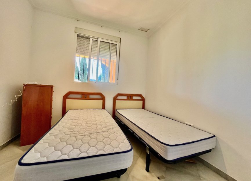 Resale - Ground floor apartment - Marbella - Puerto Banús