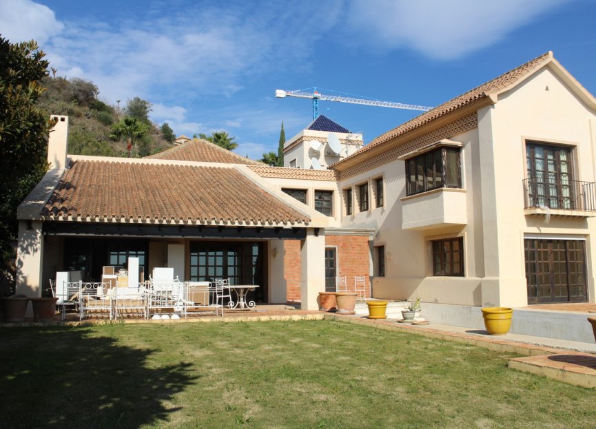 Resale - House - Detached Villa - Benahavís - Monte Halcones