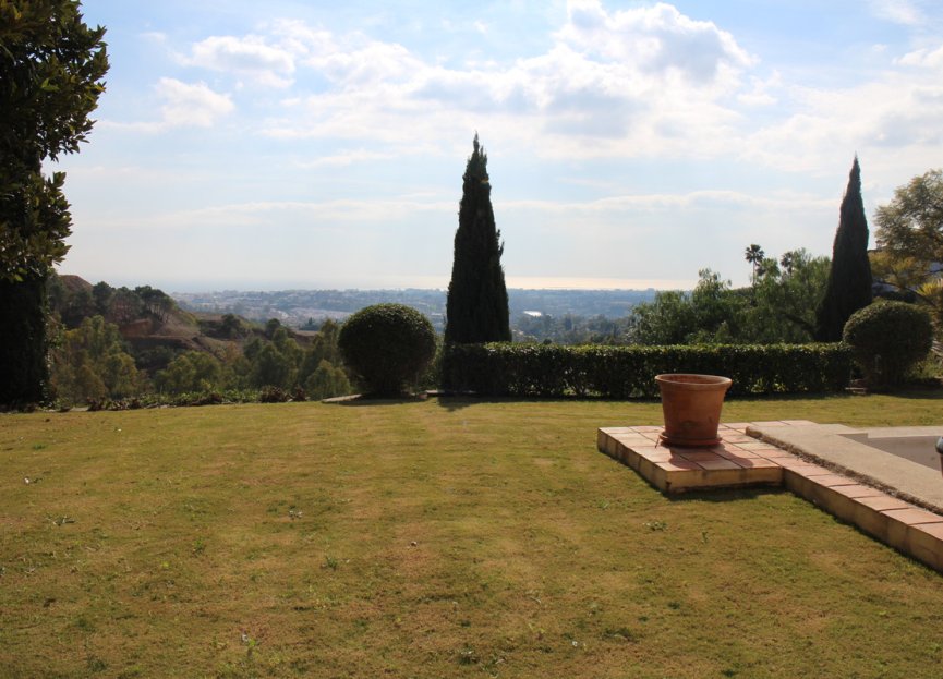 Resale - House - Detached Villa - Benahavís - Monte Halcones