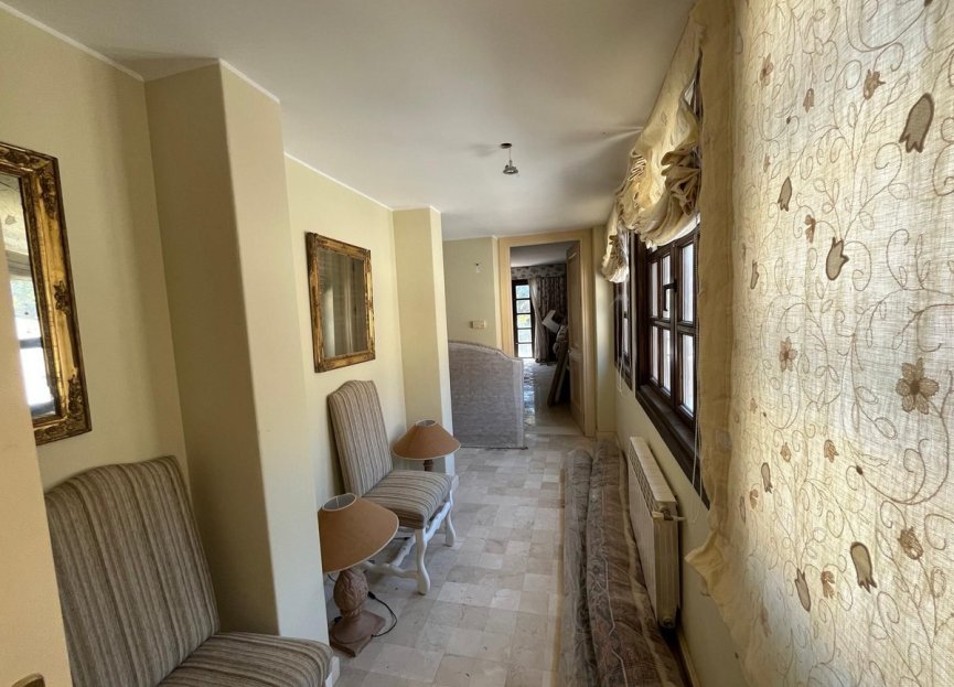 Resale - House - Detached Villa - Benahavís - Monte Halcones