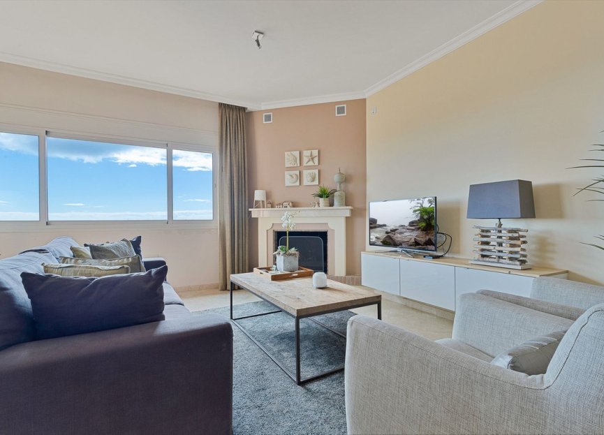 Resale - Apartment - Penthouse - Marbella - La Mairena