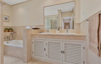 Resale - Apartment - Penthouse - Marbella - La Mairena