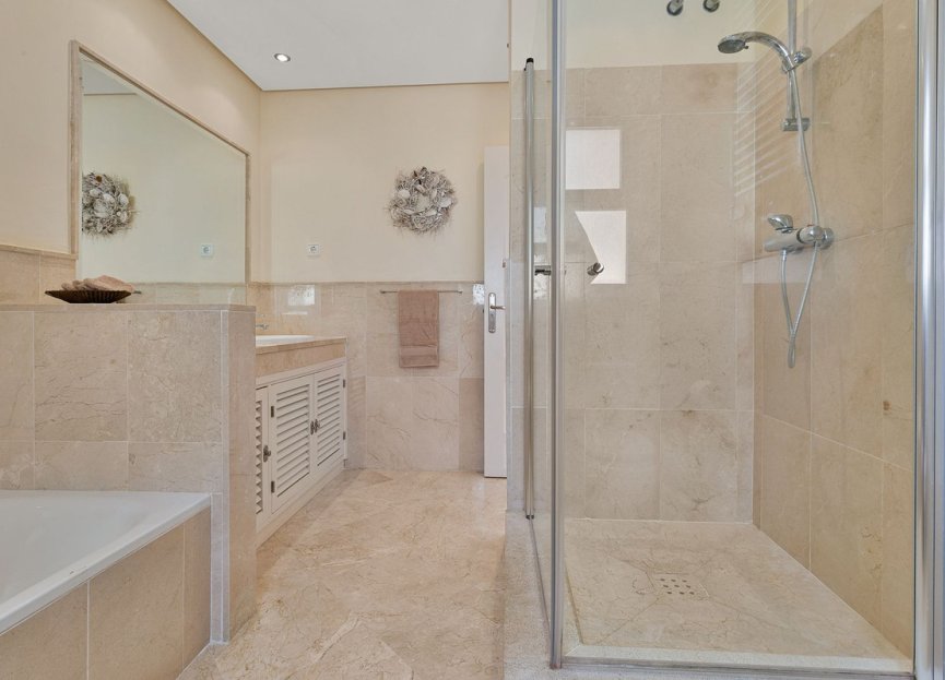 Resale - Apartment - Penthouse - Marbella - La Mairena