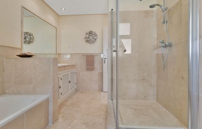 Resale - Apartment - Penthouse - Marbella - La Mairena