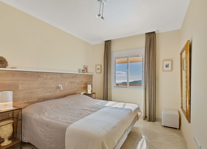 Resale - Apartment - Penthouse - Marbella - La Mairena