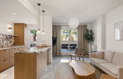 Resale - Apartment - Middle Floor Apartment - Marbella - Nueva Andalucia