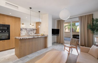 Resale - Apartment - Middle Floor Apartment - Marbella - Nueva Andalucia