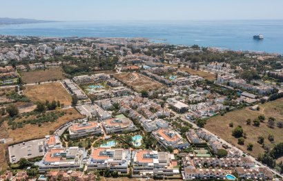 Resale - Apartment - Middle Floor Apartment - Marbella - Nueva Andalucia