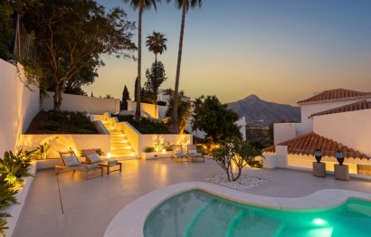 Resale - House - Detached Villa - Marbella - Nueva Andalucia