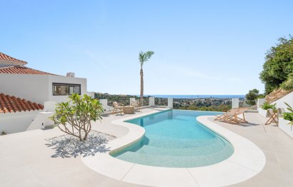 Resale - House - Detached Villa - Marbella - Nueva Andalucia