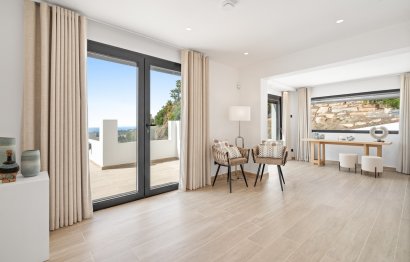 Resale - House - Detached Villa - Marbella - Nueva Andalucia