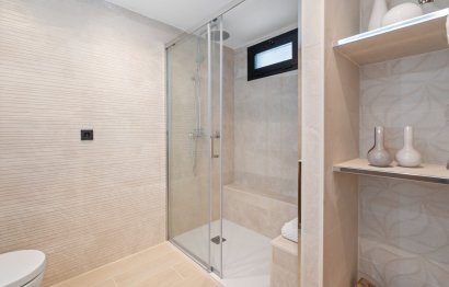 Resale - House - Detached Villa - Marbella - Nueva Andalucia