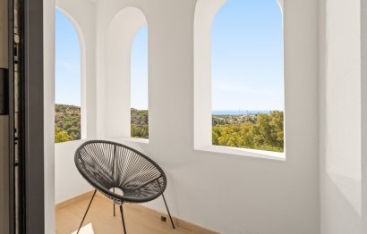 Resale - House - Detached Villa - Marbella - Nueva Andalucia