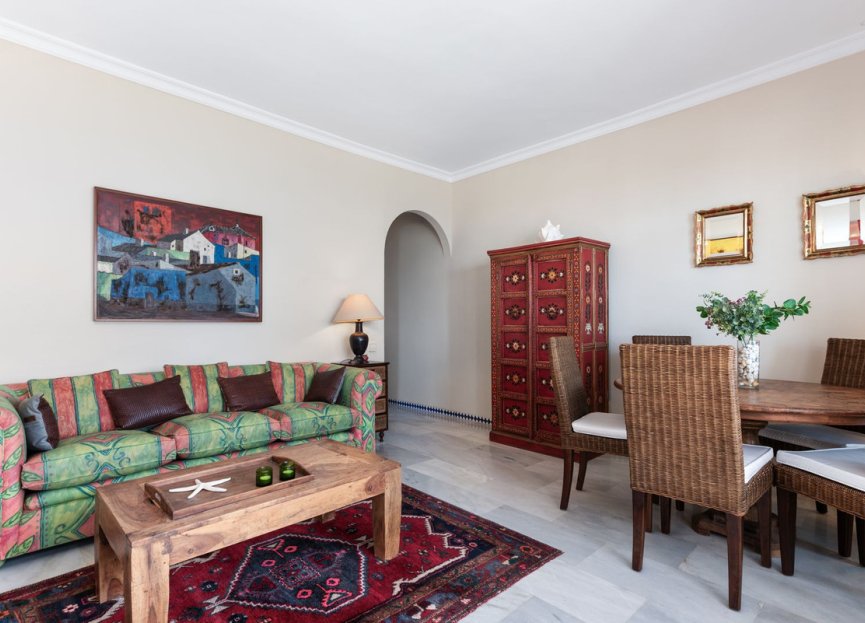 Reventa - Apartment - Middle Floor Apartment - Estepona - Estepona Centro