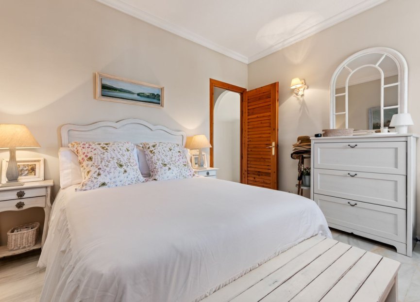 Reventa - Apartment - Middle Floor Apartment - Estepona - Estepona Centro