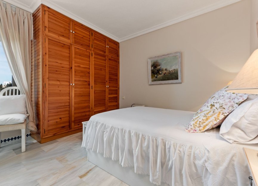 Reventa - Apartment - Middle Floor Apartment - Estepona - Estepona Centro