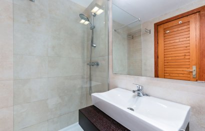 Reventa - Apartment - Middle Floor Apartment - Estepona - Estepona Centro