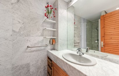 Reventa - Apartment - Middle Floor Apartment - Estepona - Estepona Centro