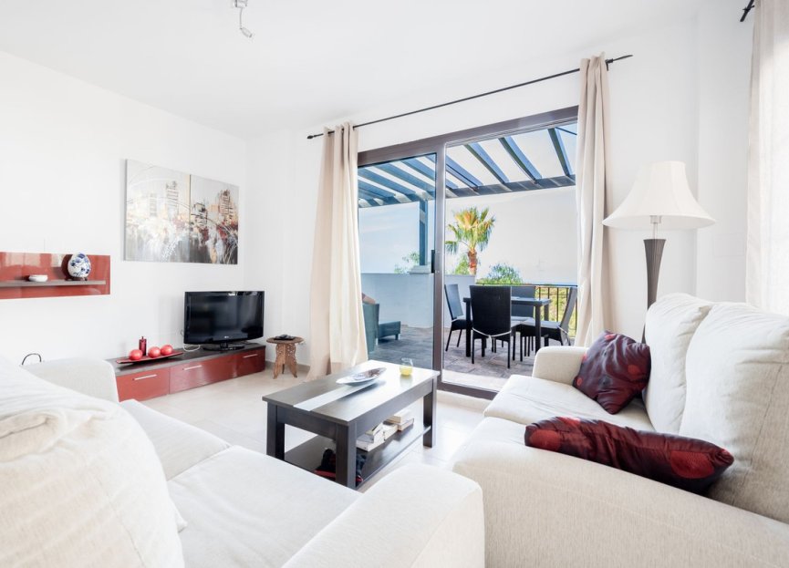 Resale - Apartment - Penthouse - Marbella - Altos de los Monteros