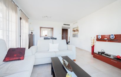 Resale - Apartment - Penthouse - Marbella - Altos de los Monteros