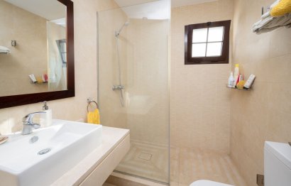 Resale - Apartment - Penthouse - Marbella - Altos de los Monteros