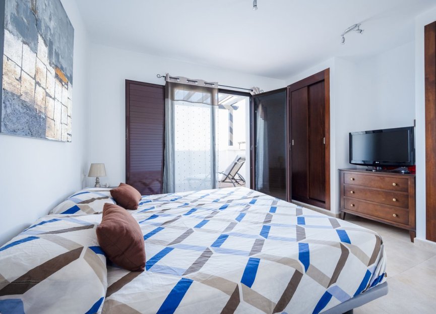 Resale - Apartment - Penthouse - Marbella - Altos de los Monteros