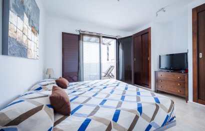 Resale - Apartment - Penthouse - Marbella - Altos de los Monteros