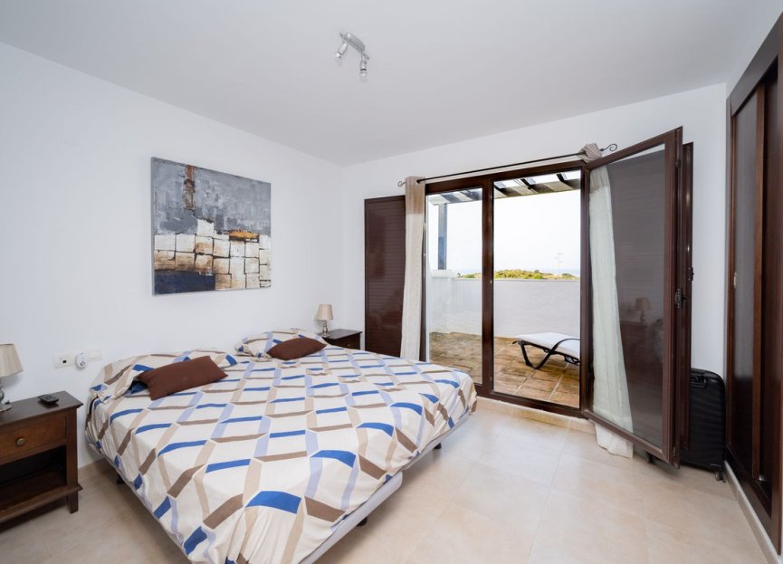 Resale - Apartment - Penthouse - Marbella - Altos de los Monteros
