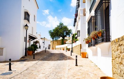 Resale - Apartment - Penthouse - Marbella - Altos de los Monteros