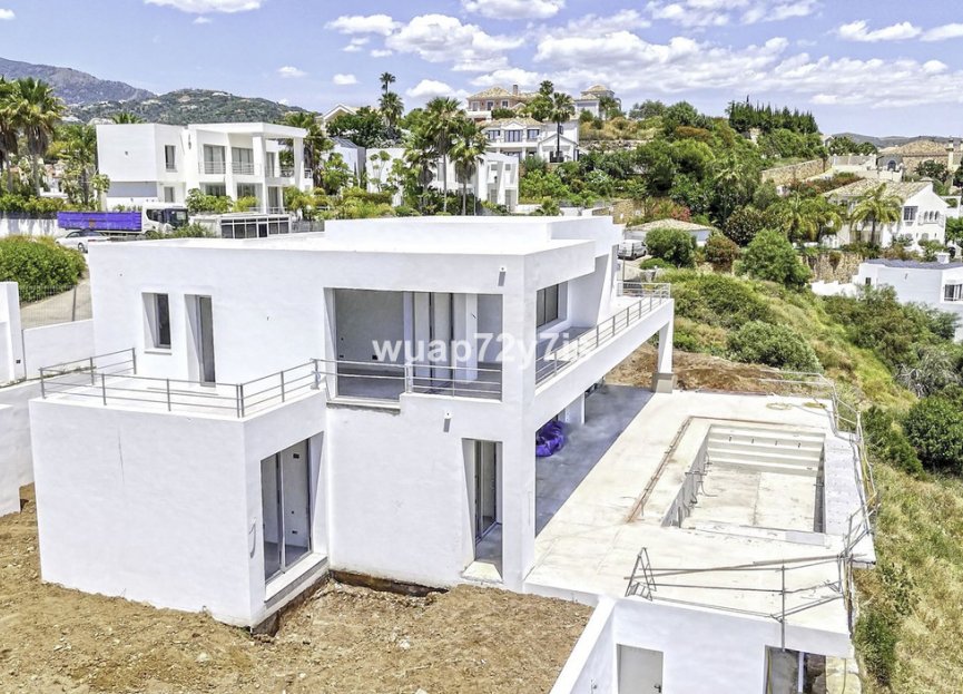 Reventa - House - Detached Villa - Benahavís - Benahavís Centro