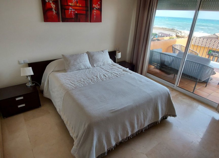 Resale - Apartment - Middle Floor Apartment - Manilva - La Duquesa