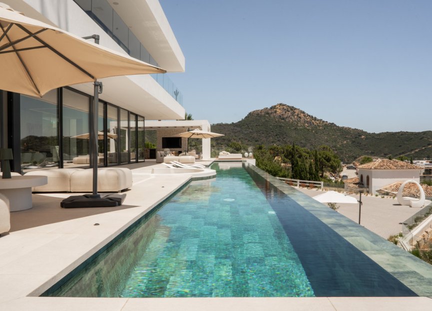 Resale - House - Detached Villa - Benahavís - Benahavís Centro